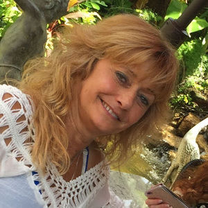 Meet your Posher, Dede